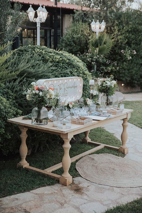 romantic-vintage-wedding-athens-pastel-hues_16