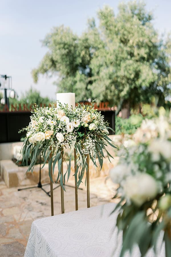 spring-wedding-kropias-gi-pastel-hues_13x