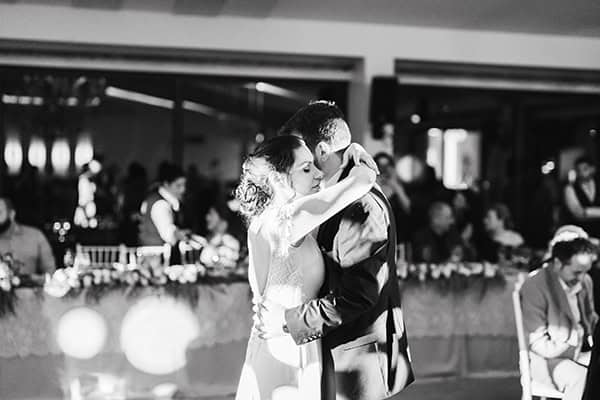 spring-wedding-kropias-gi-pastel-hues_24