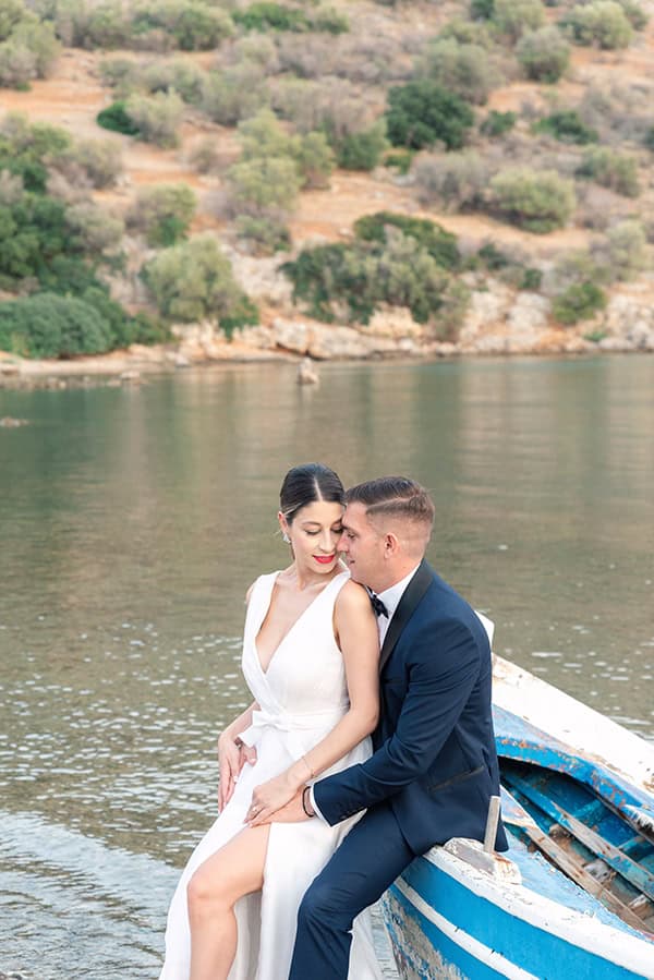 summer-wedding-antikyra-romantic-flowers_03