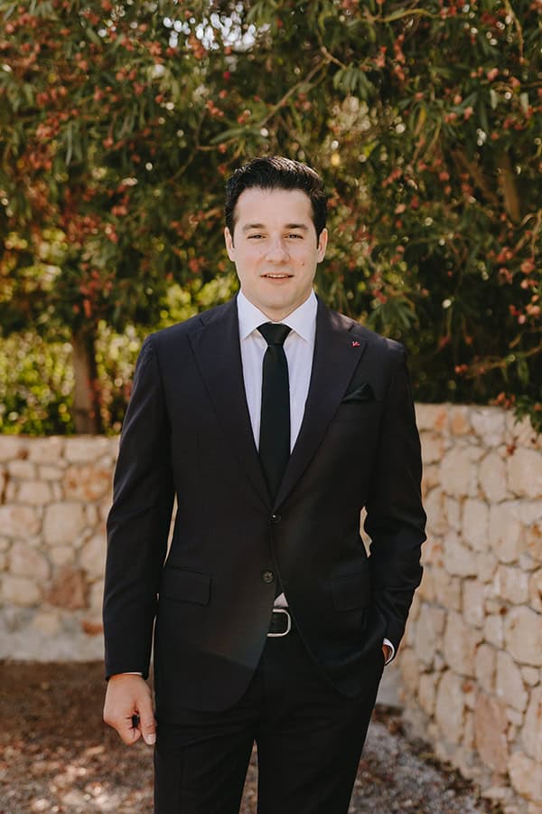 summer-wedding-ktima-petra-colorful-flowers_11