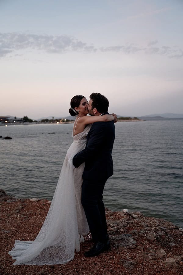 summer-wedding-sea-soul-blue-fuchsia-hues_03