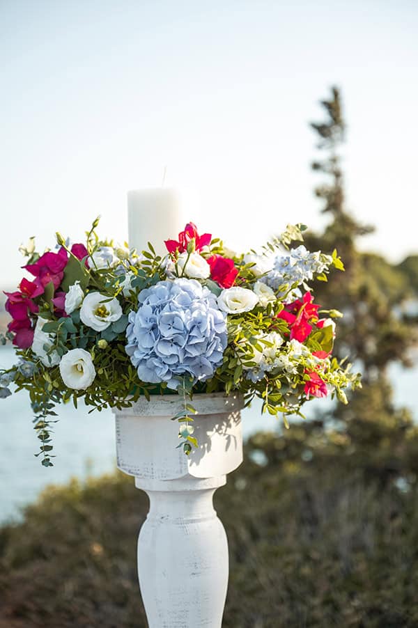 summer-wedding-sea-soul-blue-fuchsia-hues_09x