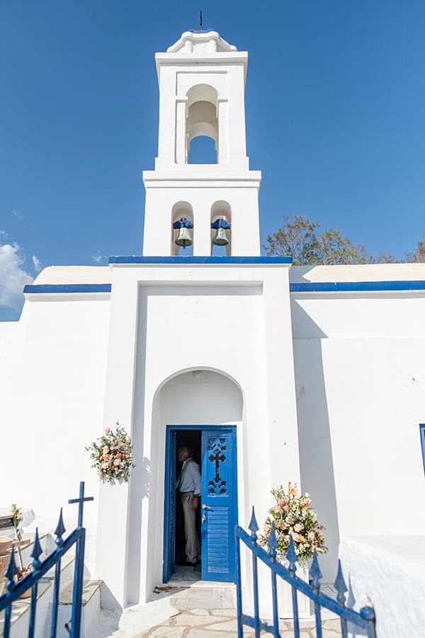 summer-wedding-tinos-peach-hues_09x