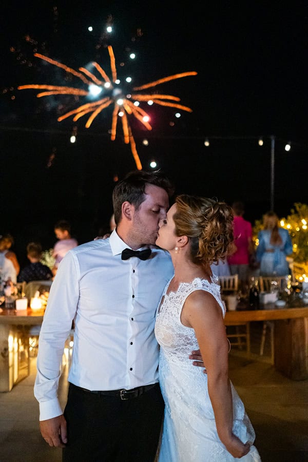 summer-wedding-tinos-peach-hues_28