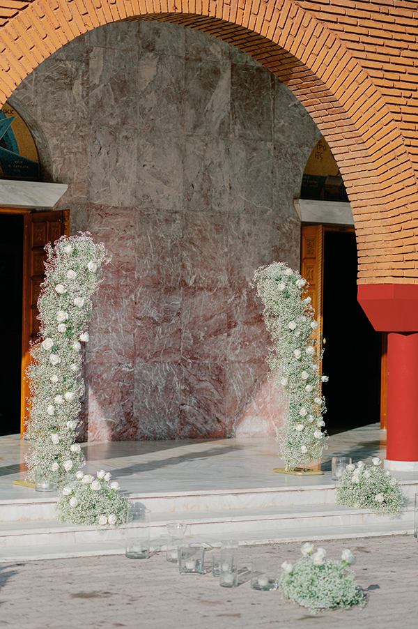 summer-wedding-white-roses-baby-breath_07