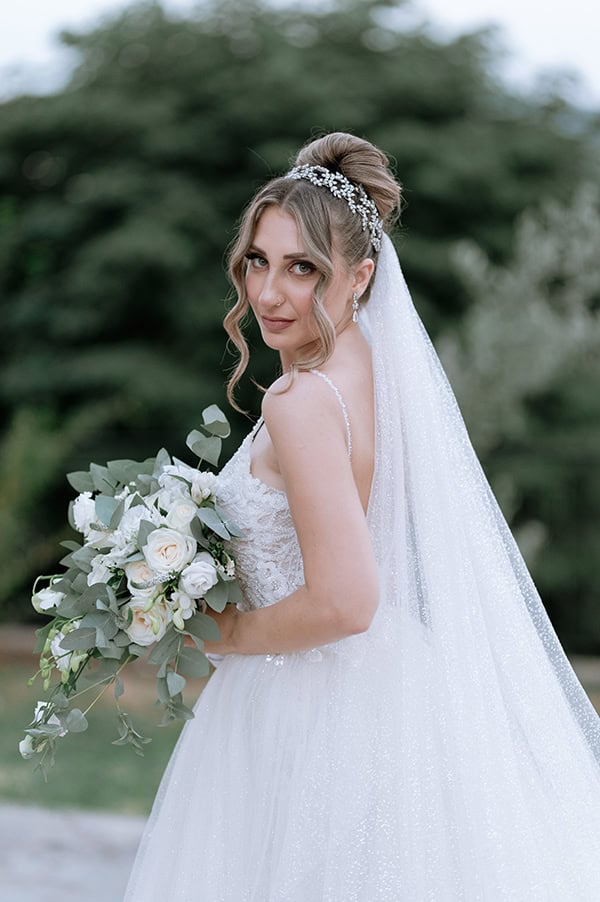 wedding-kavala-white-hydrangeas-eukalyptus_09