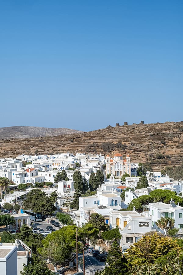 beautiful-engagement-session-tinos_03x