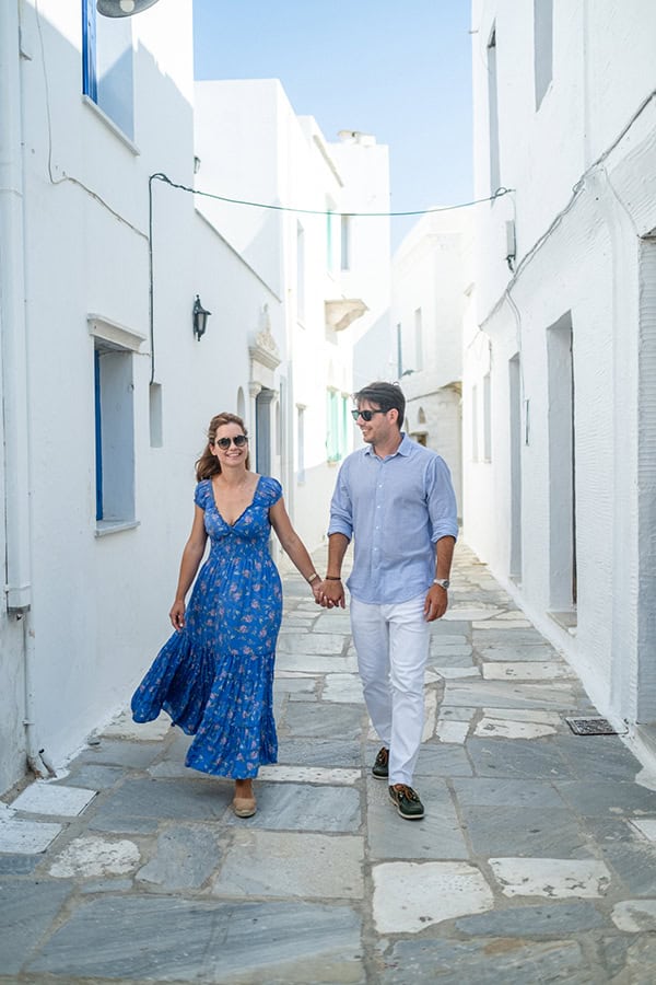 beautiful-engagement-session-tinos_07