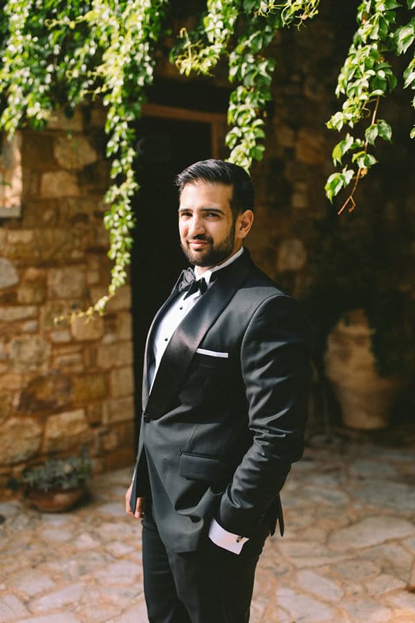 destination-wedding-pyrgos-petreza-romantic-flowers_11