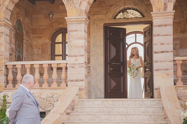 elegant-wedding-hatzi-mansion-gorgeous-white-florals_08