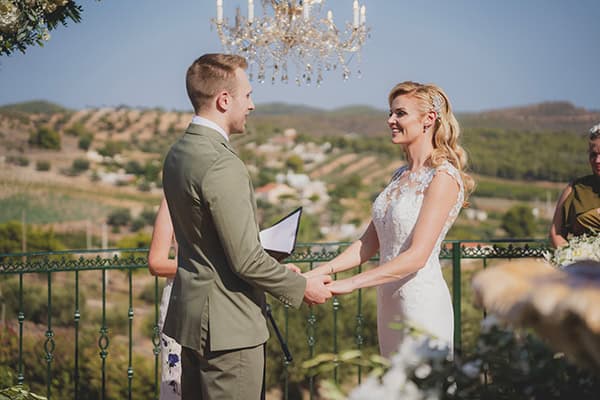 elegant-wedding-hatzi-mansion-gorgeous-white-florals_16