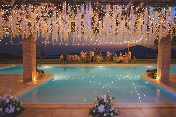 elegant-wedding-hatzi-mansion-gorgeous-white-florals_32