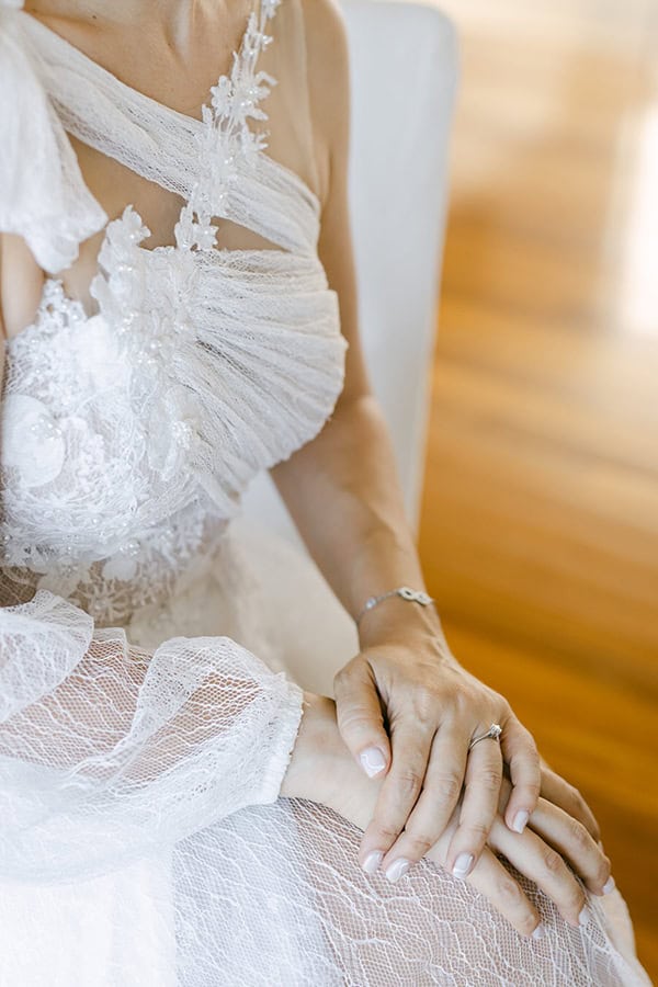 fall-wedding-athens-dark-blue-hues_08