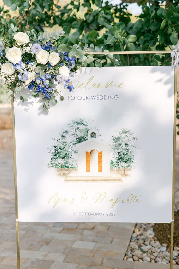 fall-wedding-athens-dark-blue-hues_12