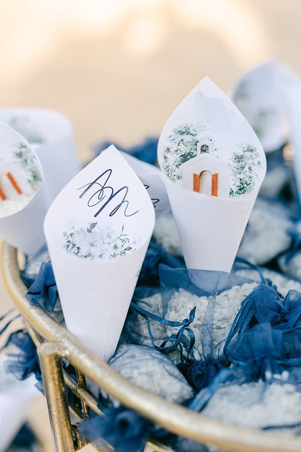 fall-wedding-athens-dark-blue-hues_14