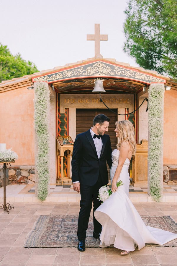 fall-wedding-ktima-laas-baby-breath_01