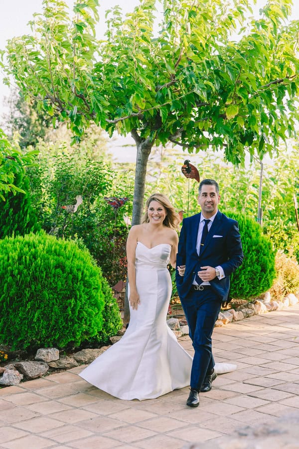 fall-wedding-ktima-laas-baby-breath_17