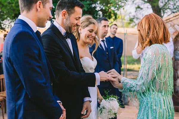 fall-wedding-ktima-laas-baby-breath_19