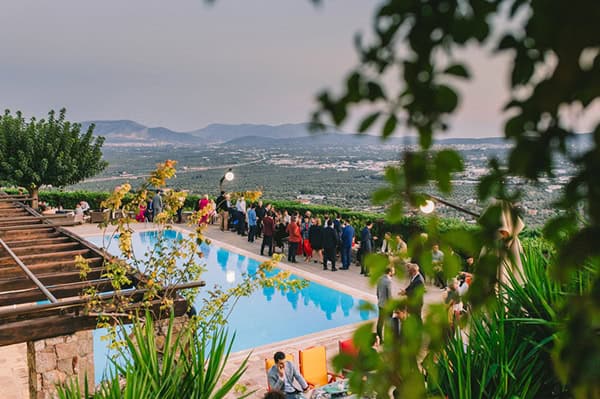 fall-wedding-ktima-laas-baby-breath_24