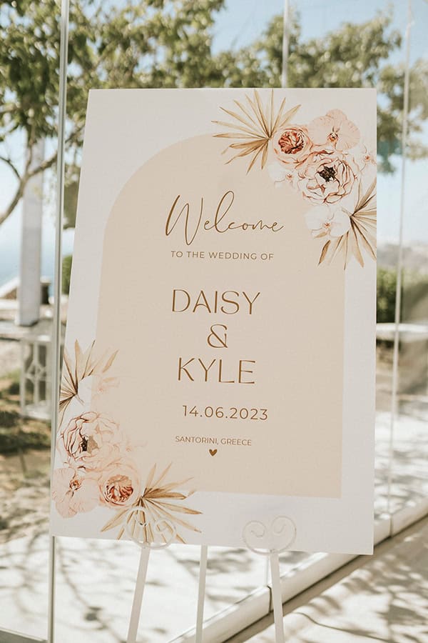 gorgeous-destination-summer-wedding-santorini-pampas-grass_12