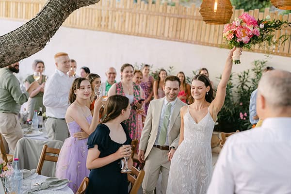 gorgeous-destination-wedding-kefalonia-colorful-flowers_27