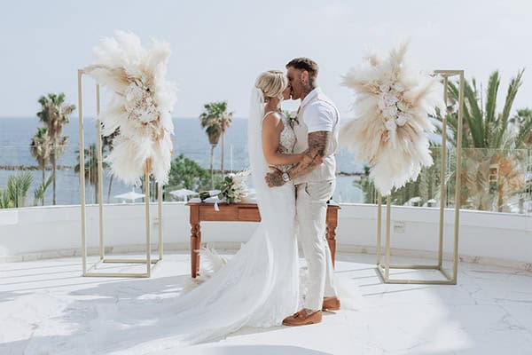 pretty-wedding-annabel-hotel-pampas-grass_14