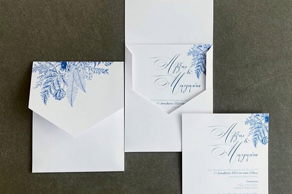 Pretty προσκλητήρια από Le Beau Concepts με μοντέρνα floral σχέδια