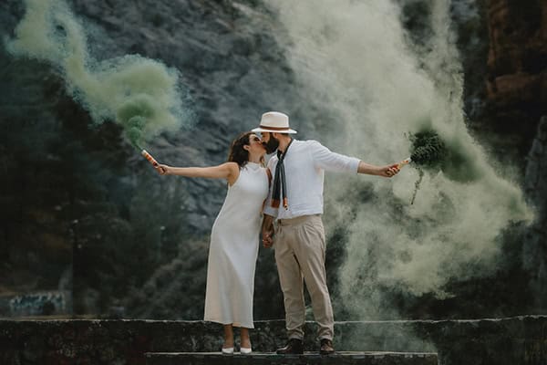 romantic-civil-wedding-heartfelt-moments_03