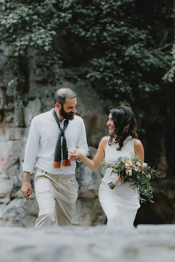 romantic-civil-wedding-heartfelt-moments_16