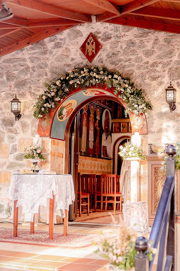 romantic-fall-wedding-thessaloniki-cute-moments_08