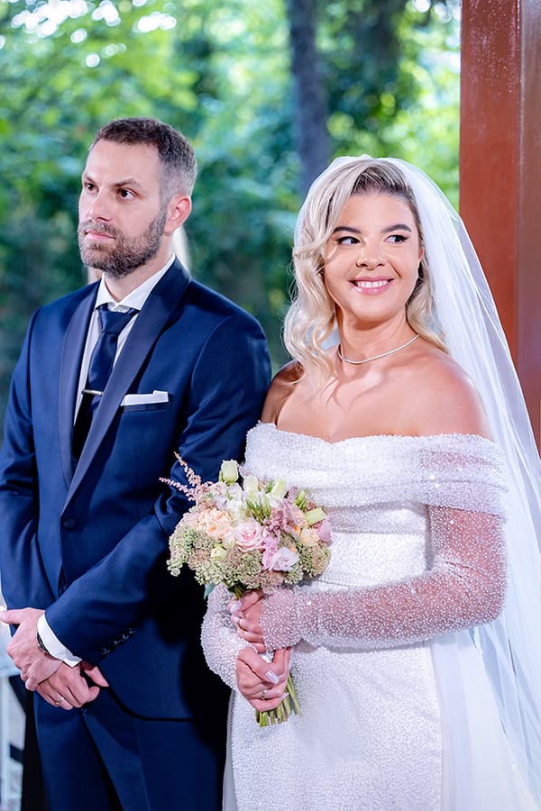 romantic-fall-wedding-thessaloniki-cute-moments_11