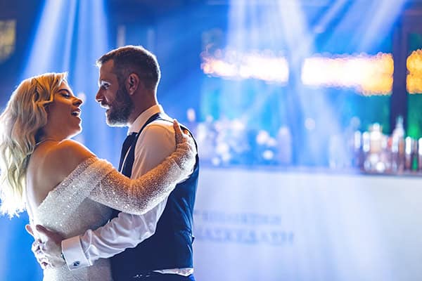 romantic-fall-wedding-thessaloniki-cute-moments_20
