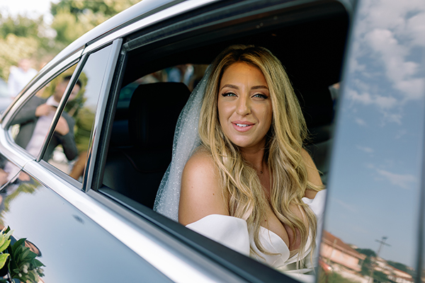 romantic-fall-wedding-white-flowers_12