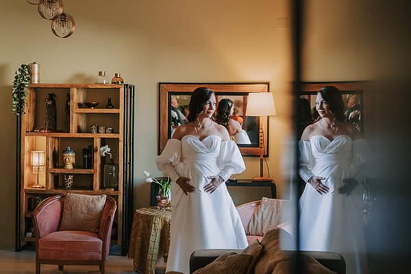 romantic-summer-wedding-all-white-florals_10