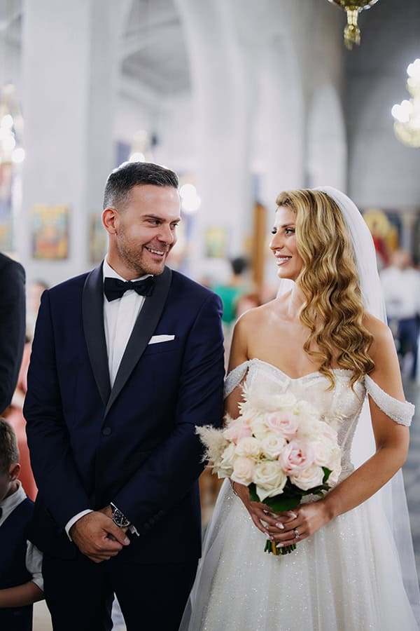 romantic-wedding-xanthi-white-dusty-pink-hues_14x