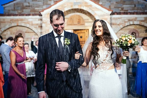 summer-wedding-athens-orange-roses_17