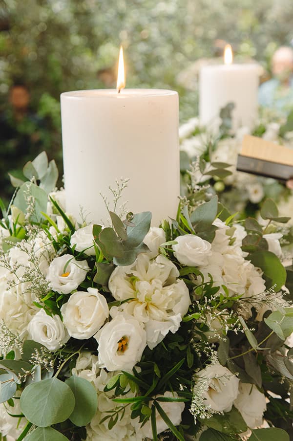 summer-wedding-ktima-ippostasio-white-flowers_10x