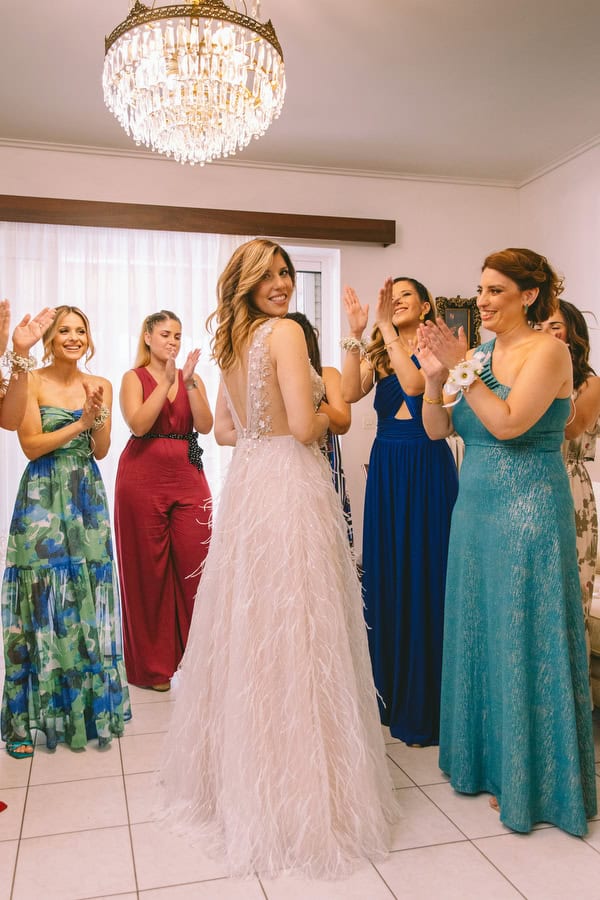 summer-wedding-ploes-white-flowers_04