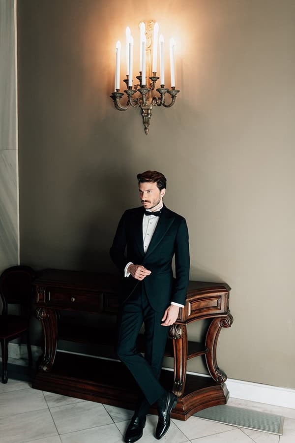 ultra-stylish-wedding-editorial-colorful-flowers_06