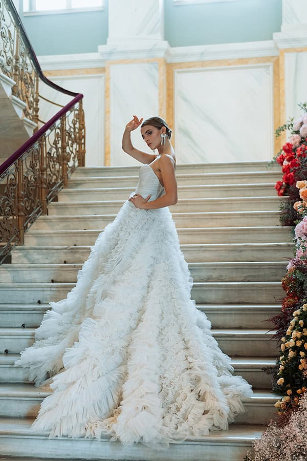 ultra-stylish-wedding-editorial-colorful-flowers_21