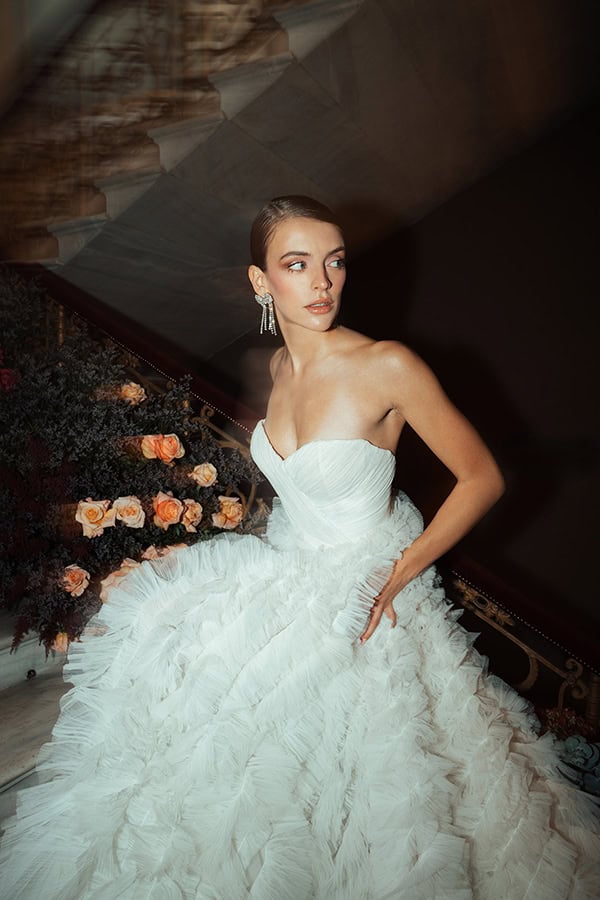 ultra-stylish-wedding-editorial-colorful-flowers_25