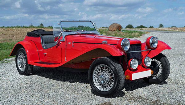 vintage-car-magic-vintage-cars-unforgettable-entrance_03