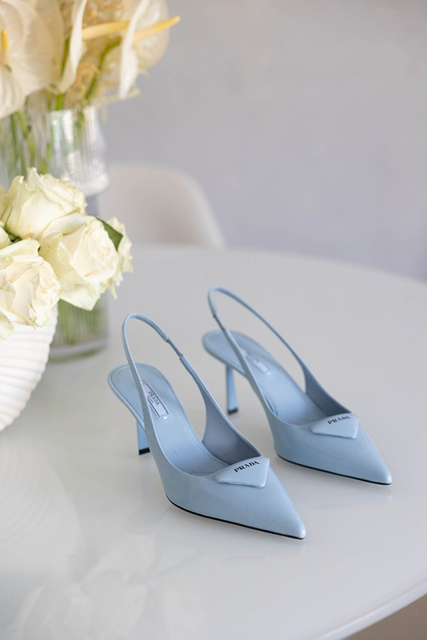 chic-wedding-athens-all-white-florals_03