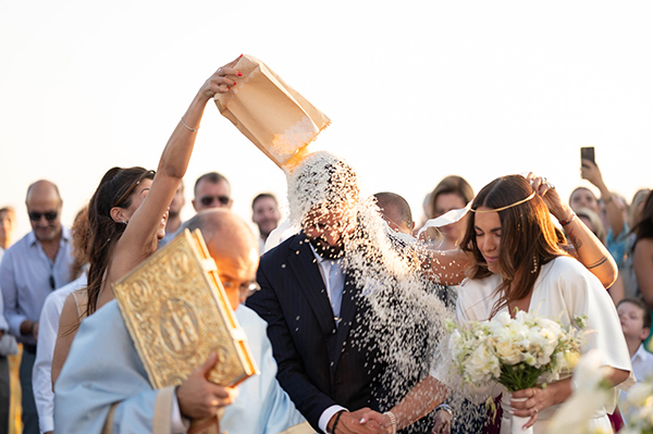 chic-wedding-athens-all-white-florals_30
