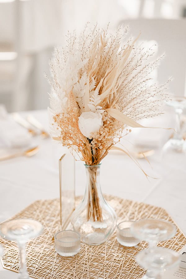 gorgeous-wedding-santorini-white-roses-hydrangeas_22