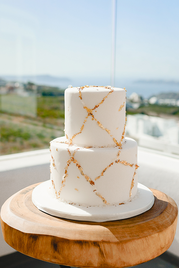 gorgeous-wedding-santorini-white-roses-hydrangeas_24