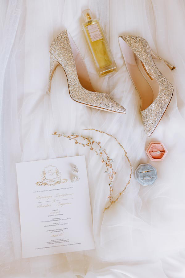 pretty-spring-wedding-athens-beautiful-flowers_06