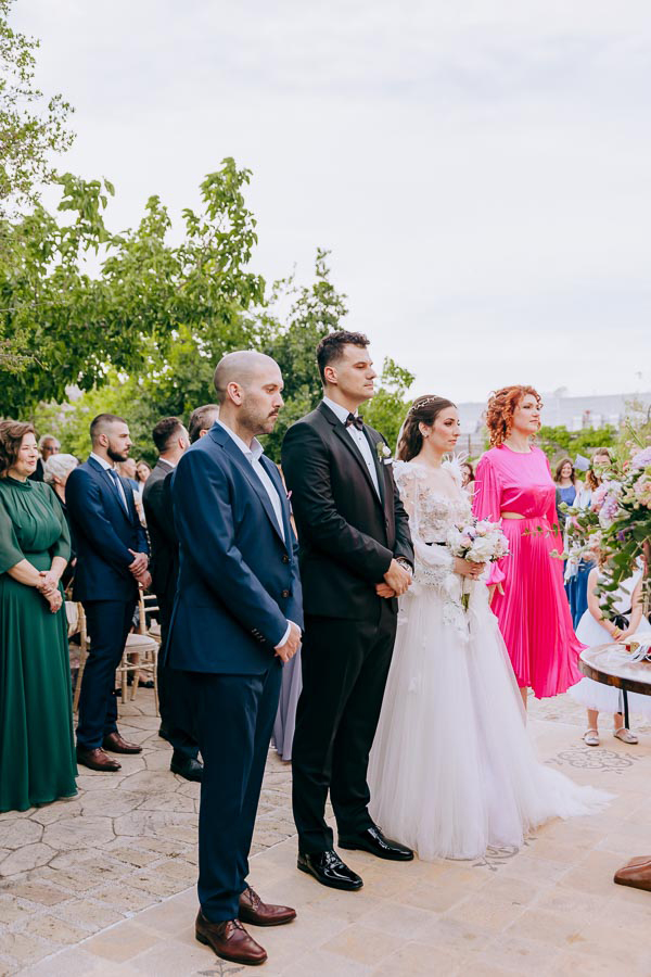 pretty-spring-wedding-athens-beautiful-flowers_22