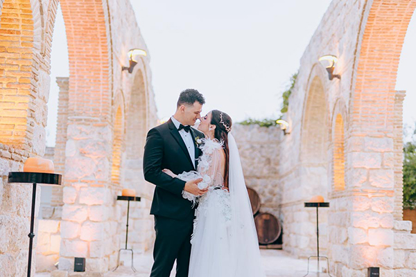 pretty-spring-wedding-athens-beautiful-flowers_32